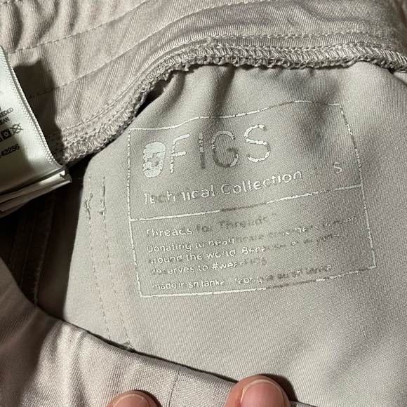 FIGS - Zamora Jogger Scrub Pants - Picture 4 of 4